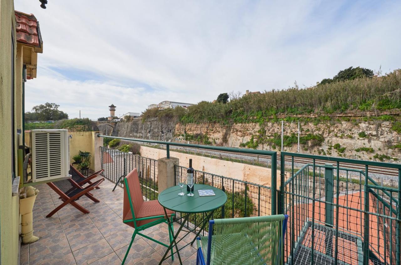 Bright Apt W Balcony, Ac, Parking, By Timecooler Lisboa Kültér fotó
