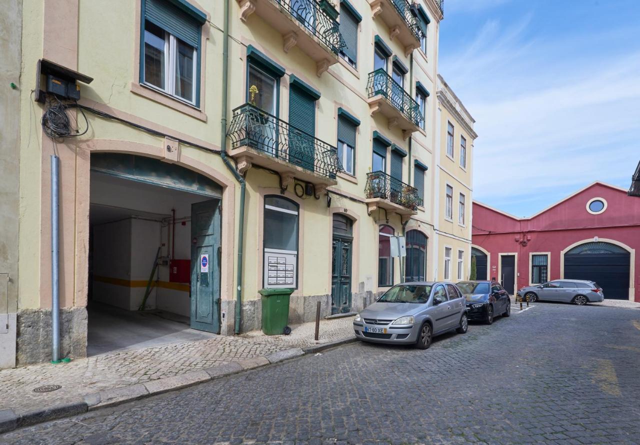 Bright Apt W Balcony, Ac, Parking, By Timecooler Lisboa Kültér fotó