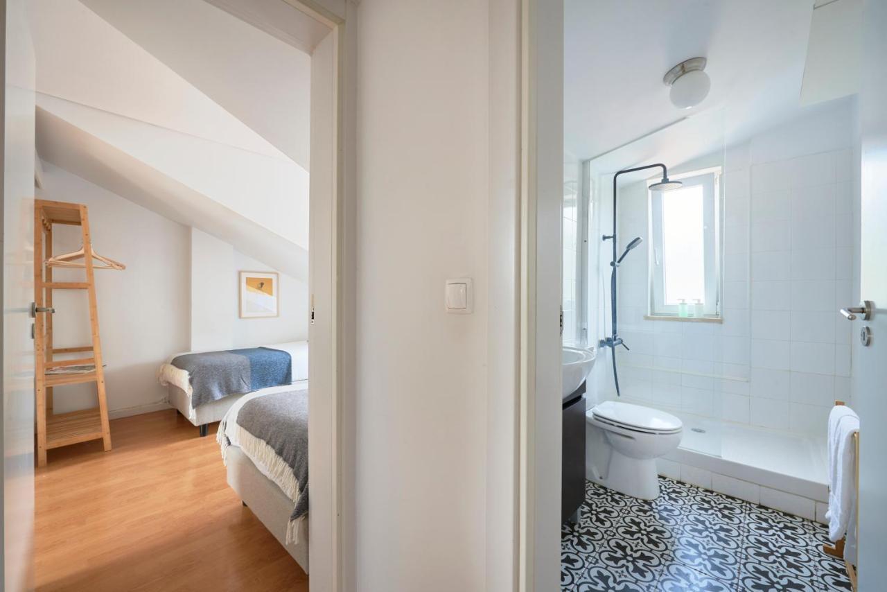 Bright Apt W Balcony, Ac, Parking, By Timecooler Lisboa Kültér fotó